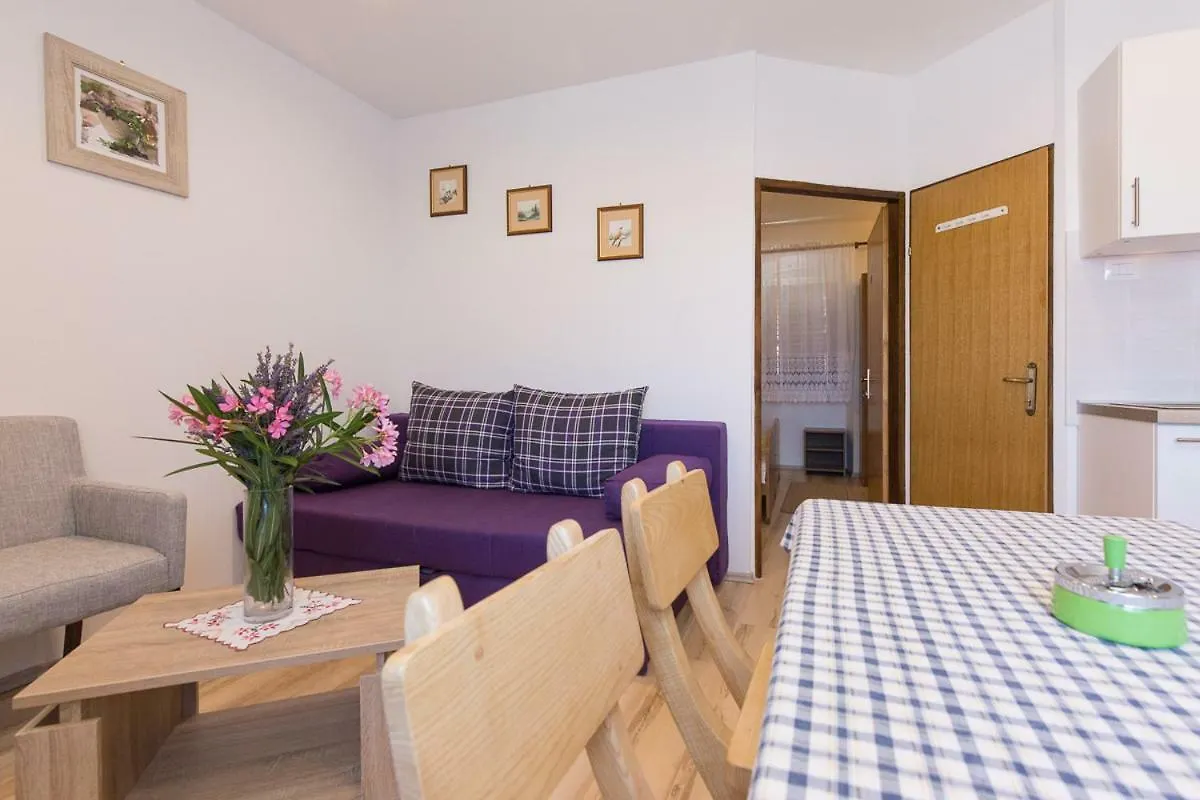 Pape Punat Apartmani I Sobe