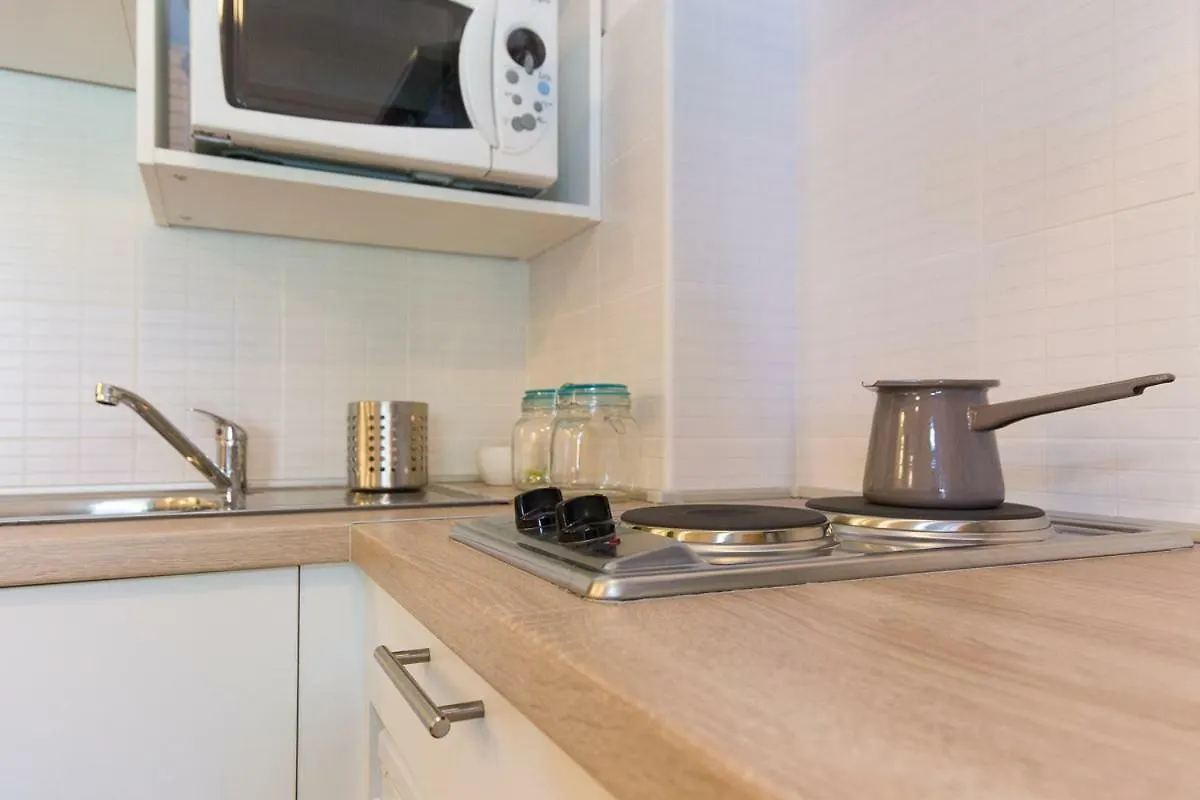 Pape Punat Apartmani I Sobe 招待所